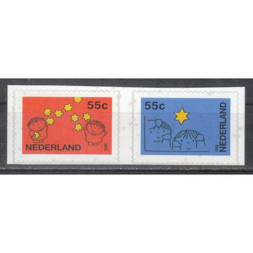 Нидерланды 1995 № 1561-1562 Декабрьские марки (самоклейки)