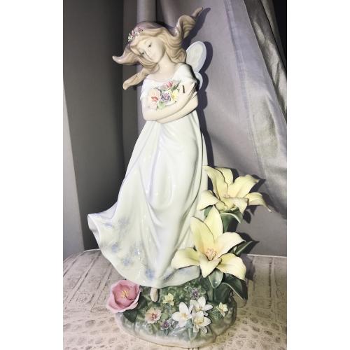 Фарфоровая статуэтка Lladro «Мистический Сад» "Mystical Garden Lladró" 