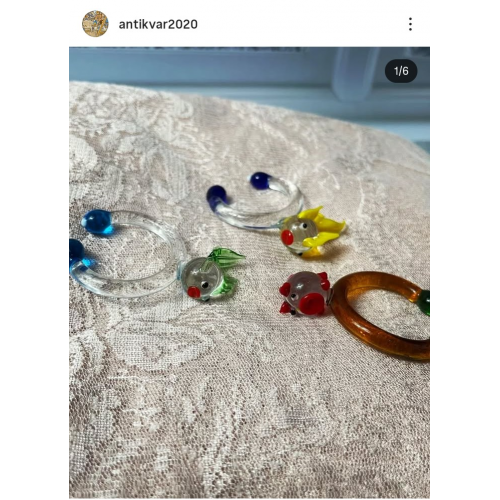 Серветниці склянні