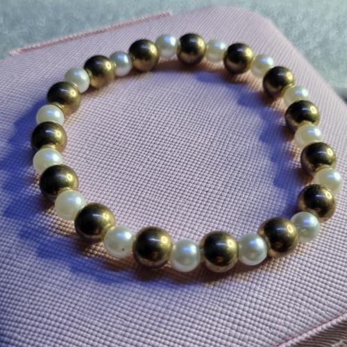 Браслет з бісеру