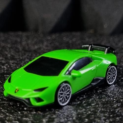 Іграшкова машинка Lamborghini Huracán Hot Wheels (DVY23)