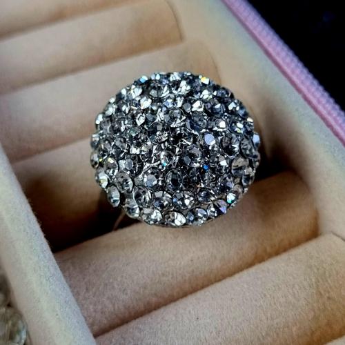 Кільце з камінцями, вечірнє, регульоване