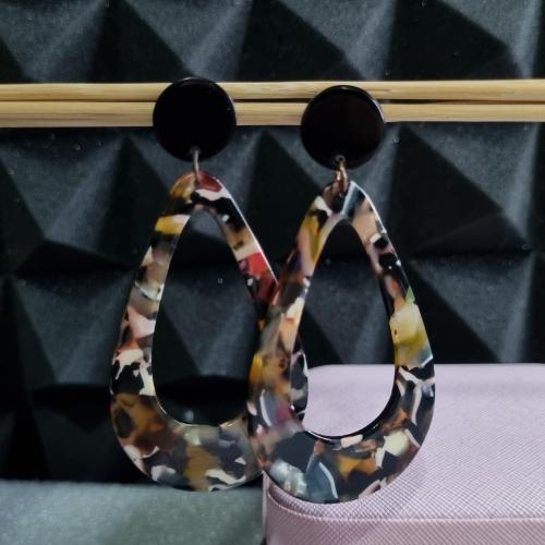 Сережки-краплі з кольоровим візерунком