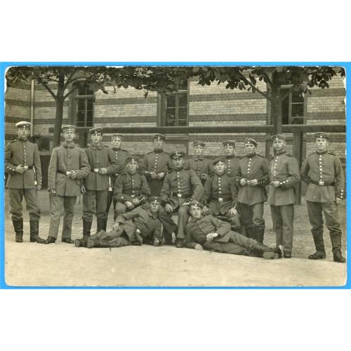 1915 Німеччина  Германия Ла́ндау-ин-дер-Пфальц німецькі солдати немецкие солдаты