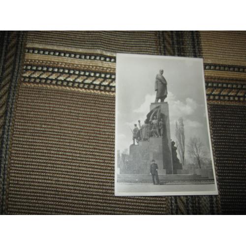 11.Памятник