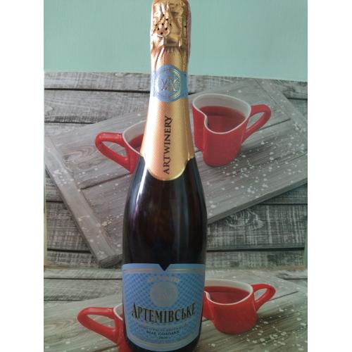 Вино игристое Артемовское сладкое Бахмут 