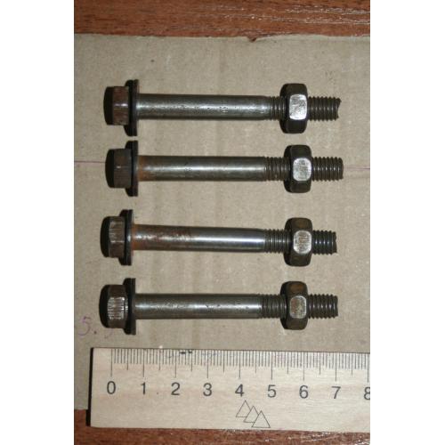 Болты гайки. Длина - 70 мм. М8 мм. (4 шт.)