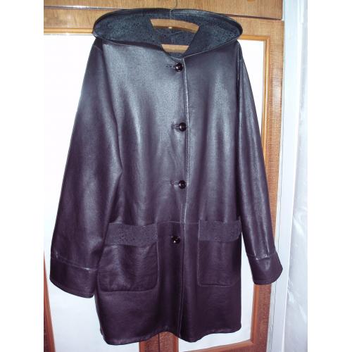 Пальто плащ женское двухстороннее.