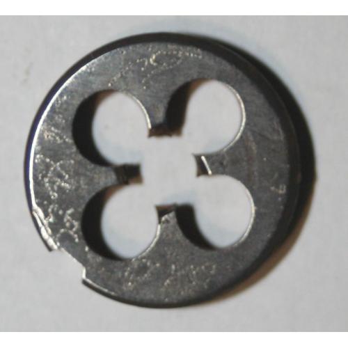 Плашка лерка М5,5 СССР  