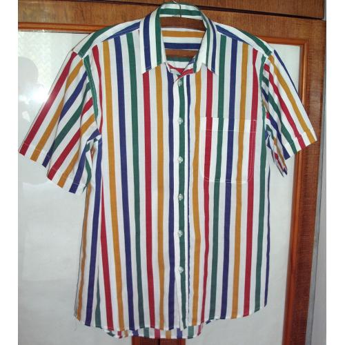 Рубашка мужская полосатая.