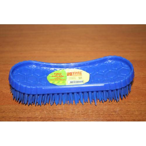 Щетка пластиковая для одежды. 