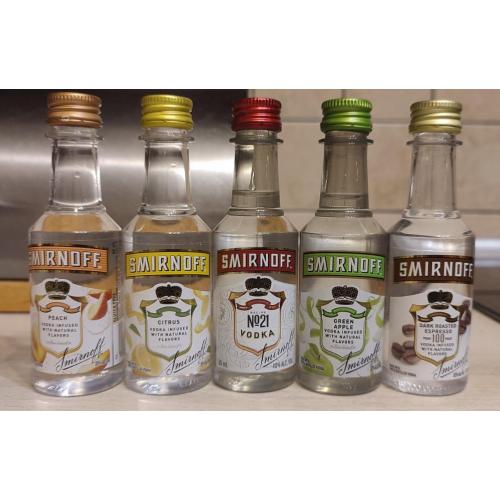Водка SMIRNOFF 0,05л одним лотом пластик США