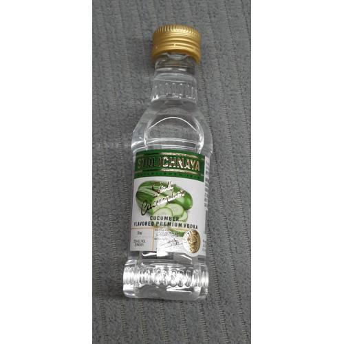 Водка Stoli Cucumber 50мл 37,5%
