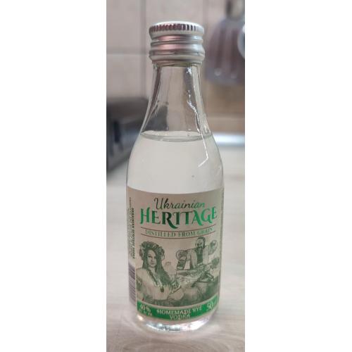 Водка Ukrainian HERETAGE 0,05l стекло США