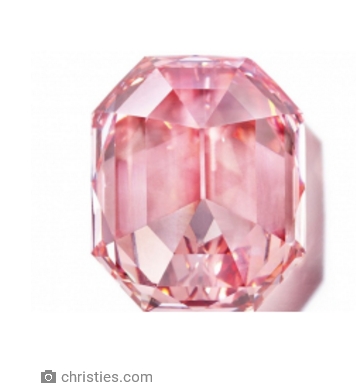 Ярко-розовый бриллиант оценен в $30-50 млн.