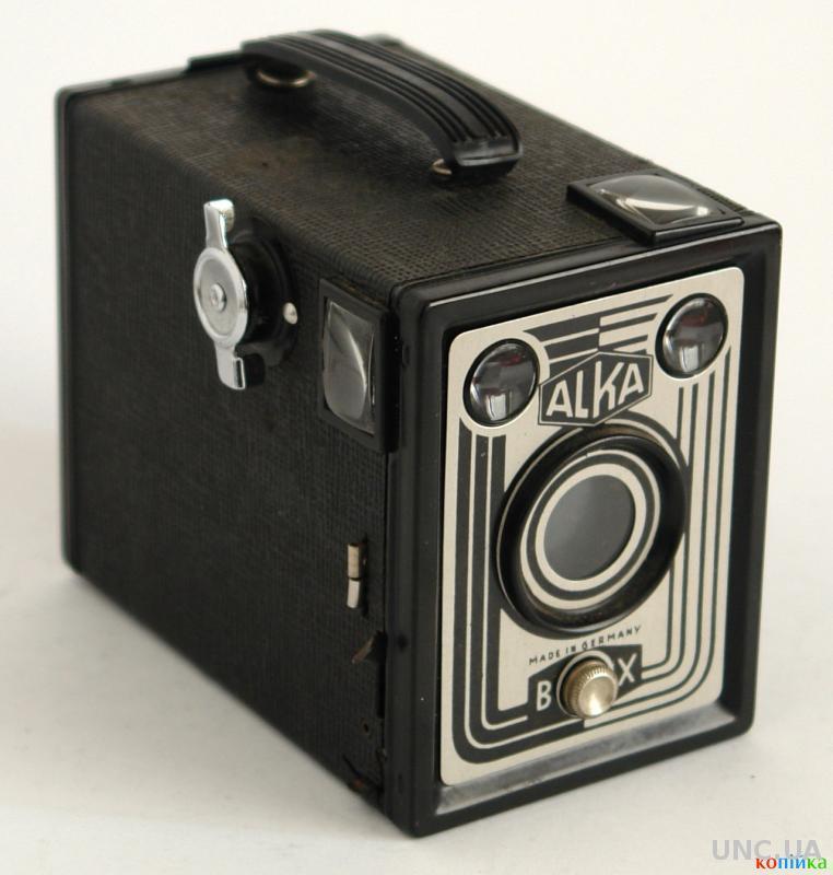 Фотокамера «ALKA BOX» 1953 года выпуска