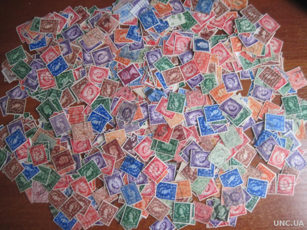 Лот с более чем тысячей почтовых марок Великобритании